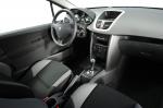 Peugeot 207 2006 года